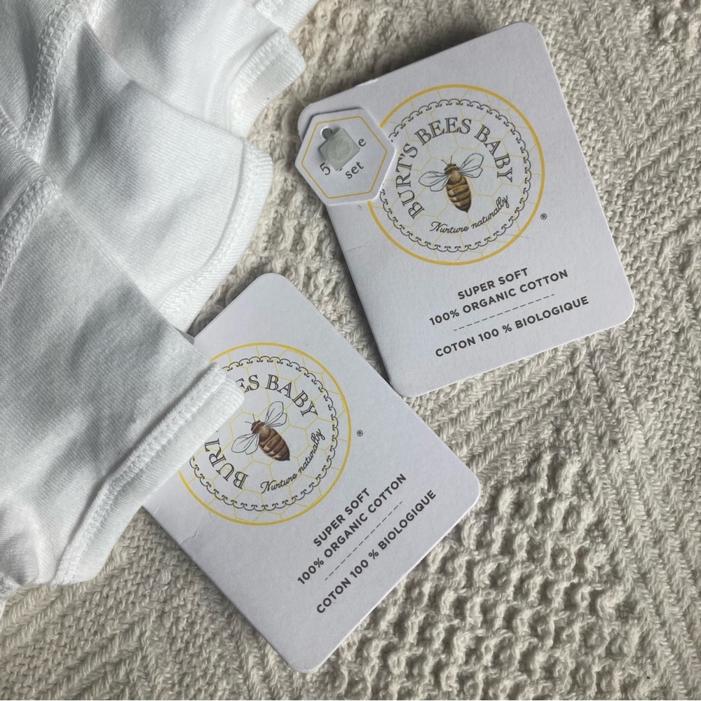Large Burt’s Bees Baby Bundle Size 3-6 & 6-9 months NWT - Picture 4 of 10